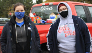 Adopt-a-Beach volunteers from Americorps